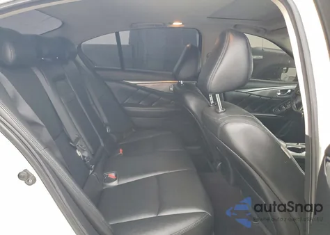 2016 Infiniti Q50 Premium z USA, uszkodzony, nr VIN JN1EV7AP0GM306116